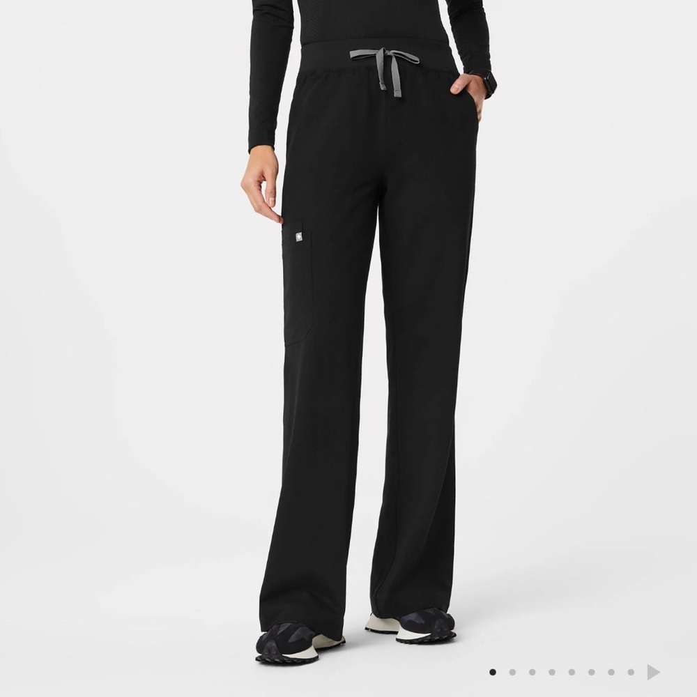Figs Black Women’s Scrub Pants large tall